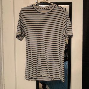 Lululemon 5-year basic tee
